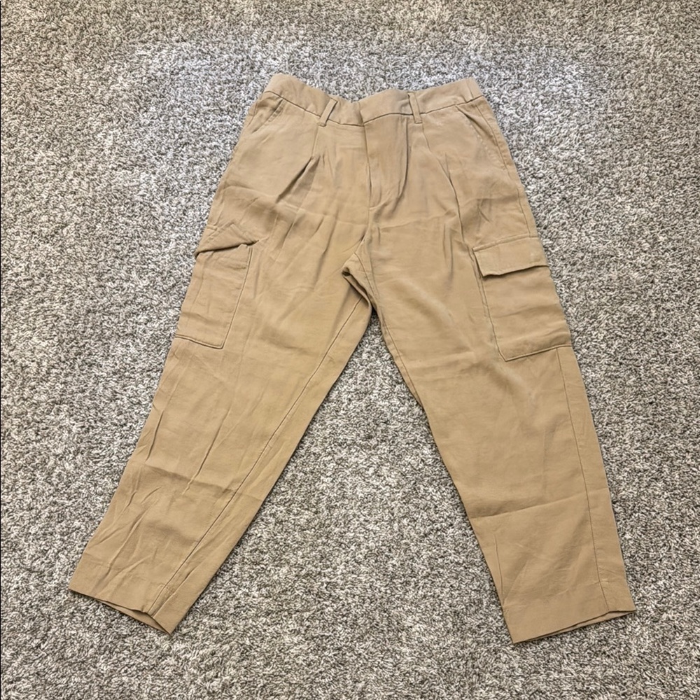 Women’s Tan Cargo Pants